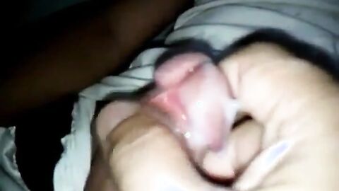 Carinho na Rola - Glory Hole Amateur Latin Hunk