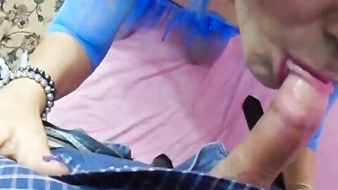 Sissy Crossdresser Blowjob Adventure