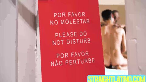 Tattooed dude Kendro inserts his throbbing cock in Wills dark hole