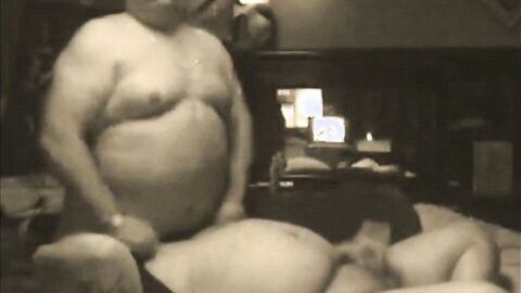 Fat Daddy Trucker Barebacks Young Pup