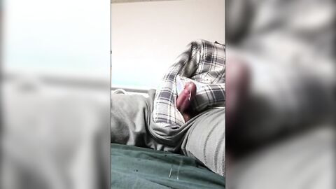 Japanese Crossdresser Cums Hard