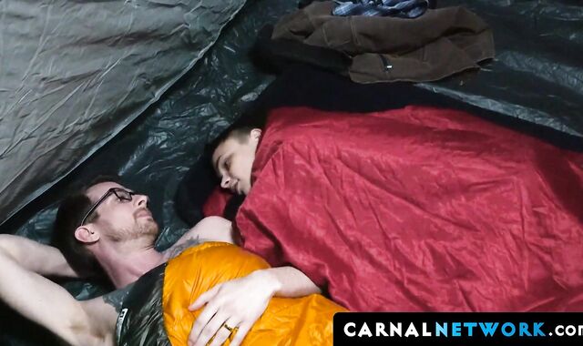 Austin stroked his cock while Alex Killian buried his massive cock inside his sphinct