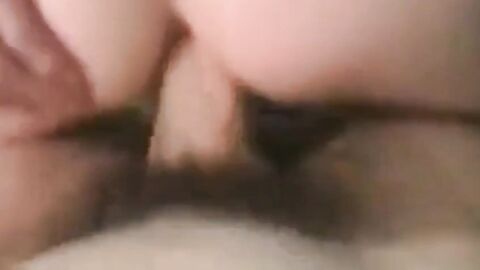 Bareback Amateur Boy Takes It Raw