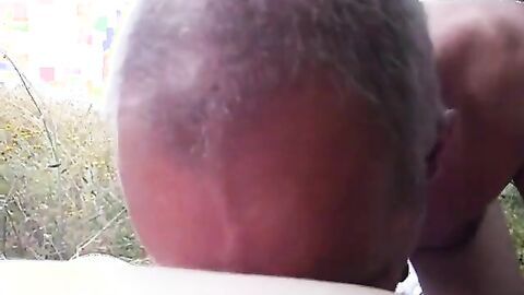 Avec Phil Partie 2 : Pipe et Baise en Extérieur