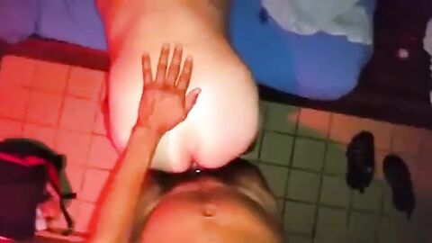 Silverdaddy Moans for Bareback Breeding