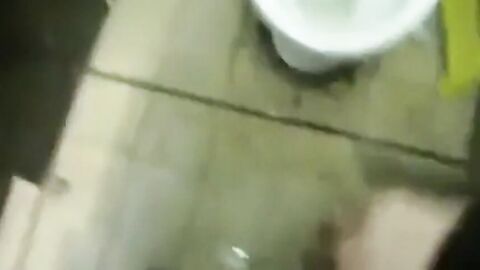 Bareback Twink Amateur Takes a Cum compilation Handjob