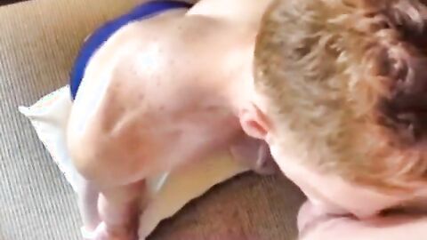 Muscle Daddy Gives Twink a Facial