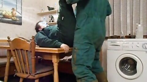 Twink Amateur Bareback IV