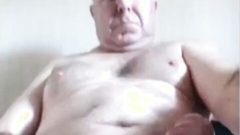 Grandpa Cums: Amateur Daddy Masturbates on Cam
