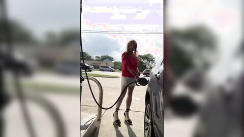 Crossdresser Fun at the Gas Station