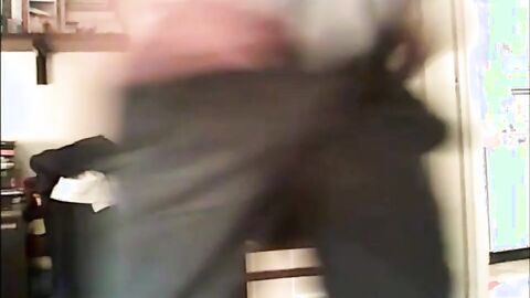 Mature Amateur Bear Daddy Cums