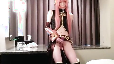 Asian Crossdresser Cums Cosplaying