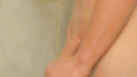 2 Twinks' Cockfight in the Shower Caught on Voyeur Cam