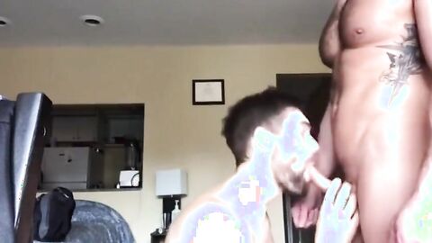 Muscle Hunks' Feeding Time: Blow and Hand Job