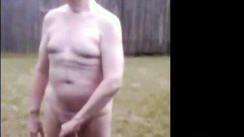 Naked Mature Men Outdoors on Cam