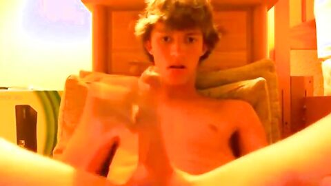 Hot Twink in Sexy Undies Strokes it on Webcam!