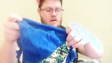 Fat Crossdresser Webcam Show