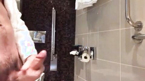 Big Cocks Cumpilation: 25 Amateur Webcam Handjobs