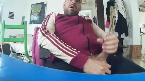 Big-Cock Bear Masturbating on Webcam