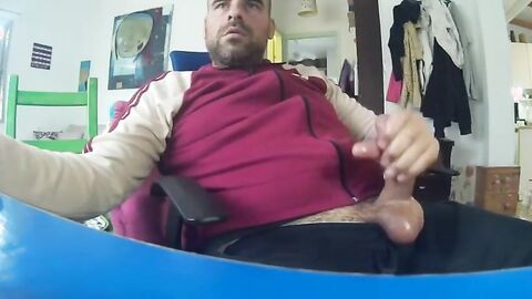Big-Cock Bear Masturbating on Webcam