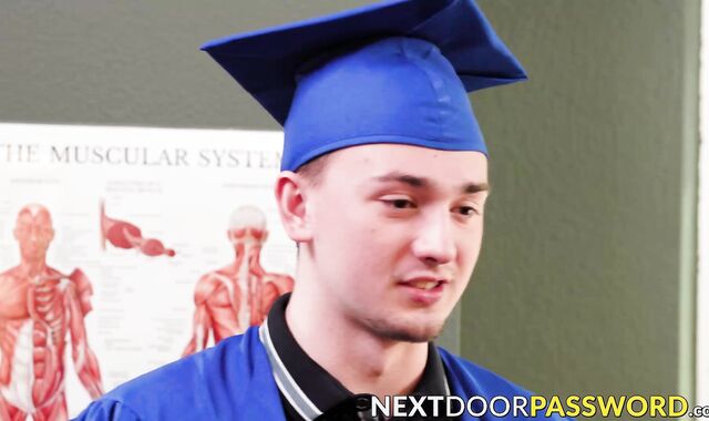 Dick hungry Masyn Thorne and Cameron Neutron shared the dick of Jonathan Tylor in a h