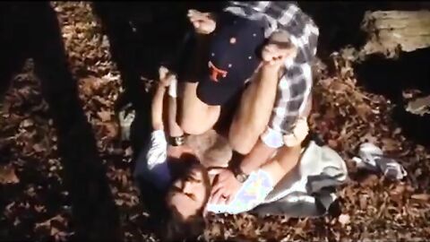 Osos amateur se divierten al aire libre