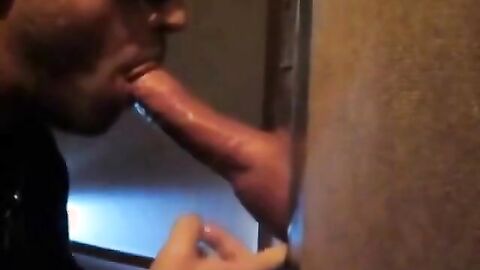 Big Cock Glory Hole Fun: Amateur Blowjob & Cum Swallow