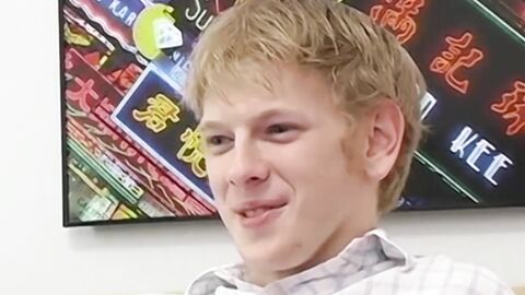 Blond twink Sky Sylvanus plays his dick and jerks off solo