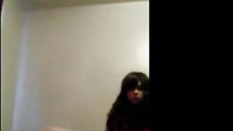 Crossdresser Bareback Blowjob