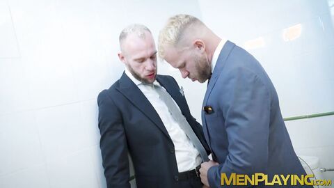 Suited Guillaume Wayne rammed hard the gorgeous hole of hottie Malek Tobias