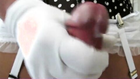 Big Cock Handjob for Crossdresser Samantha