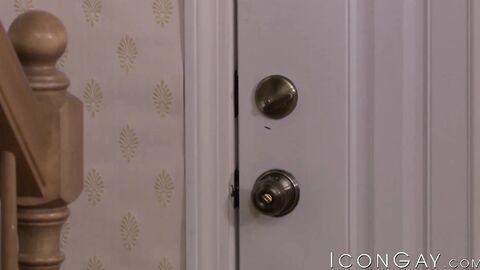 Young and hung Dirk Wakefield have his ass and mouth stretched by Adam Russo