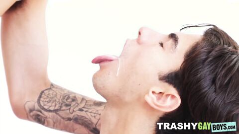 Handsome Liam Skye loves a dirty hardcore bareback fucking after a handjob