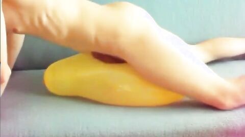 Twink Humps Yellow Balloon to Cum