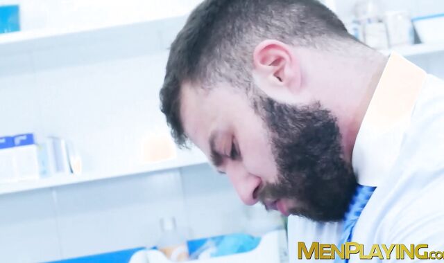 Dr Diego Reyes face fucked and rammed the ass of medical intern Sean Weiss