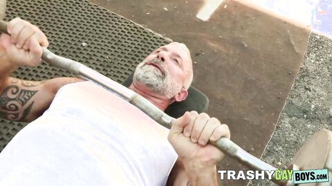 My instructor Timothy Drakes seduces me to a passionate ass pounding