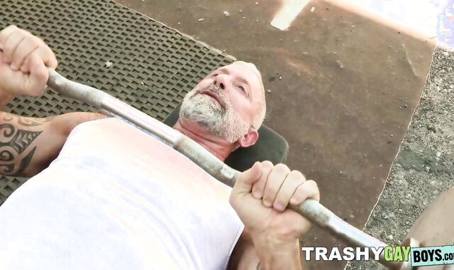 My instructor Timothy Drakes seduces me to a passionate ass pounding