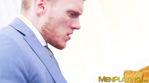 Suited Sir Peter banged the gorgeous pink asshole of sexy Sean Weiss