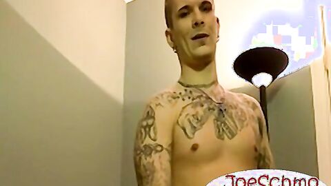 Broke inked dude gets hot with gay man cum in his mouth