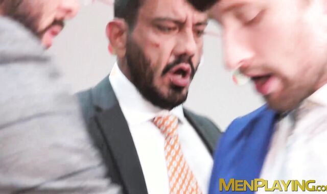 Sexy Drew Dixon took the massive cock of hot Sir Peter in a foursome