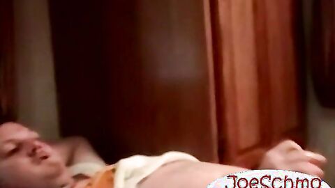 Straight dudes jerks and suck each others cock on sixtynine