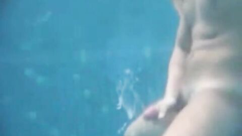 Big-Cock Man Masturbates Outdoors: Underwater Cum Explosion!
