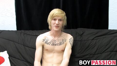 Kinky tattooed twink Dustin jerking off in passionate solo
