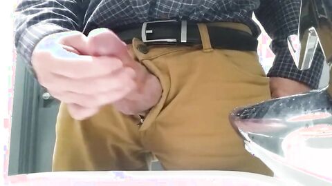 Daddy's Creamy Handjob Adventure