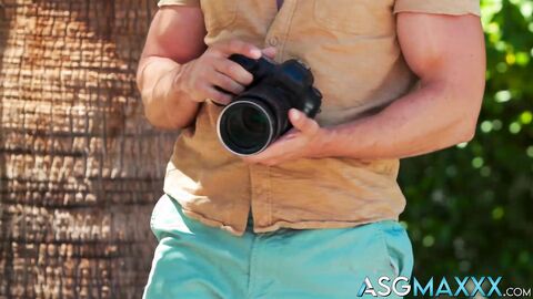 Hot photographer Nico Coopa destroys his wild guest Kyle Fetcher