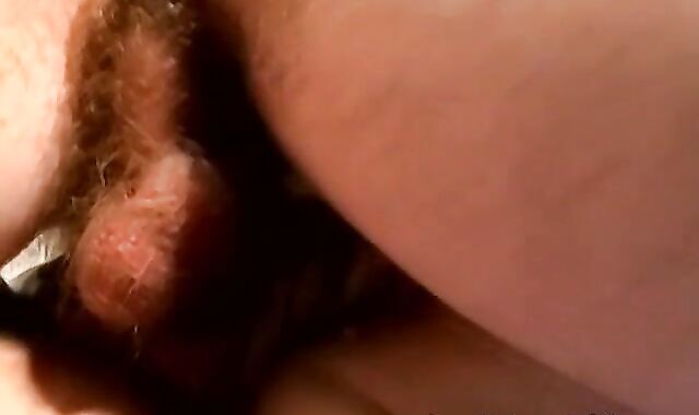 Skinny bi dude rammes his chubby lady friend and cums