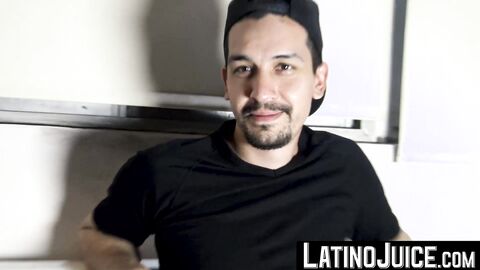 LatinoJuice.com - Jonny & Maurice - I watched as muscular Jonny and Maurice delighted