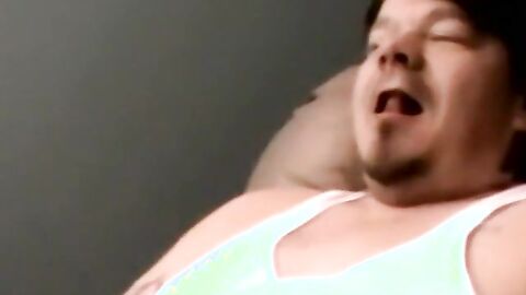 Inked amateur with chubby body jerks himself off and cums
