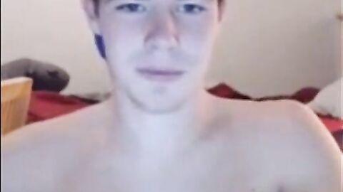 Twink's Delicious Butt on Webcam