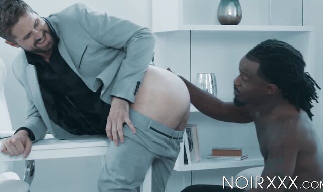Lustful Fame and Wesley Woods spend time in hardcore fuck sesh